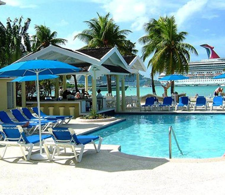 ocho hotelsa